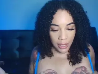 Christina Luvv's Live Sex Cam Show