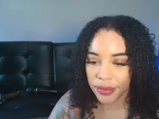 Christina Luvv's Live Sex Cam Show