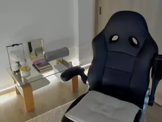 julycorreax's Live Sex Cam Show