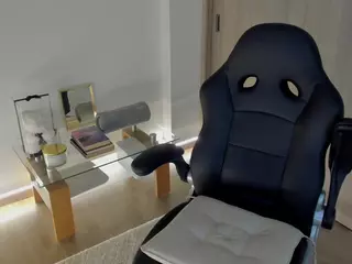 julycorreax's Live Sex Cam Show