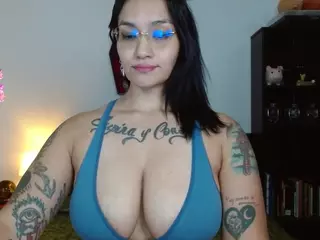 toothyy's Live Sex Cam Show