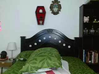 toothyy's Live Sex Cam Show