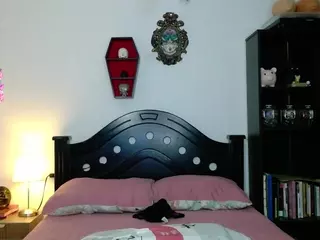 toothyy's Live Sex Cam Show