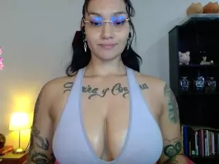 toothyy's Live Sex Cam Show