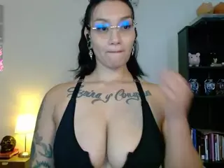 toothyy's Live Sex Cam Show