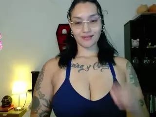 toothyy's Live Sex Cam Show