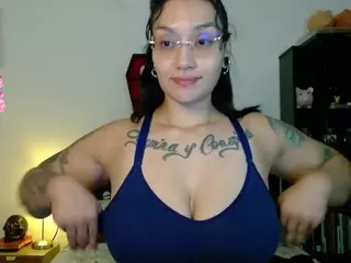 toothyy's Live Sex Cam Show