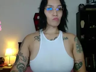 toothyy's Live Sex Cam Show