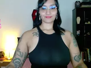 toothyy's Live Sex Cam Show