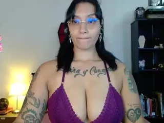 toothyy's Live Sex Cam Show