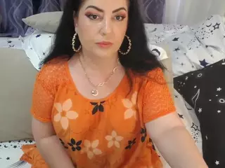 ShyNaughtyy's Live Sex Cam Show