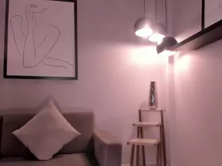 Mia Farrell's Live Sex Cam Show