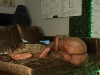 perfectprice's Live Sex Cam Show