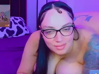 Nelli Brickhouse's Live Sex Cam Show