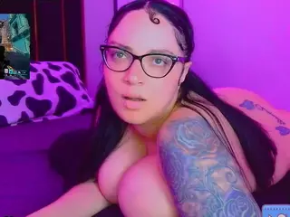 Nelli Brickhouse's Live Sex Cam Show