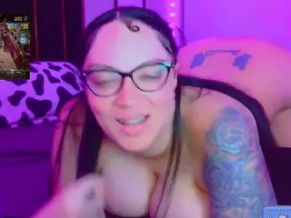 Nelli Brickhouse's Live Sex Cam Show