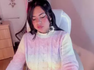 ivynaugthyqueen's Live Sex Cam Show