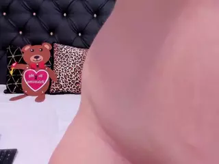 preciousailyn's Live Sex Cam Show