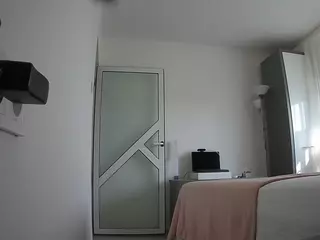 voyeurcam charmhellen kitchen's Live Sex Cam Show