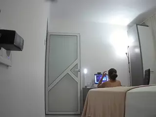 voyeurcam charmhellen kitchen's Live Sex Cam Show