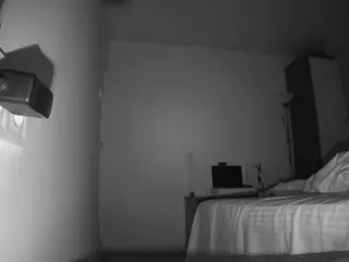 voyeurcam charmhellen kitchen's Live Sex Cam Show