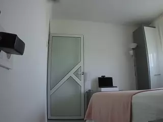 voyeurcam charmhellen kitchen's Live Sex Cam Show