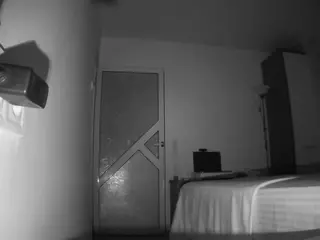 voyeurcam charmhellen kitchen's Live Sex Cam Show