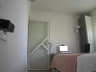 voyeurcam charmhellen kitchen's Live Sex Cam Show