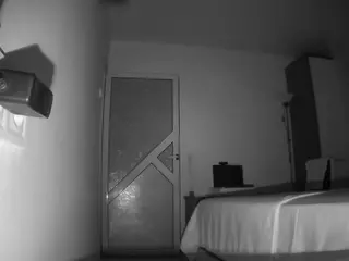 voyeurcam charmhellen kitchen's Live Sex Cam Show