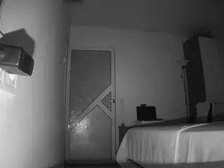 voyeurcam charmhellen kitchen's Live Sex Cam Show