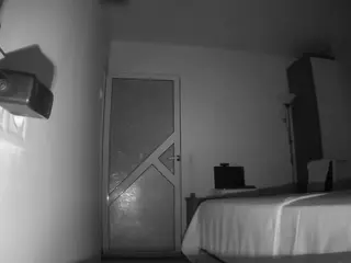 voyeurcam charmhellen kitchen's Live Sex Cam Show