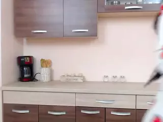 highschool-ranya's Live Sex Cam Show