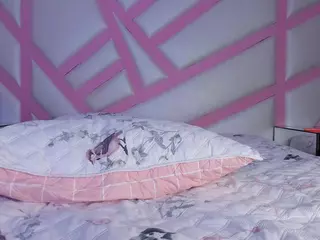 paulinasoto's Live Sex Cam Show