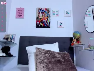 DulcceMaria's Live Sex Cam Show