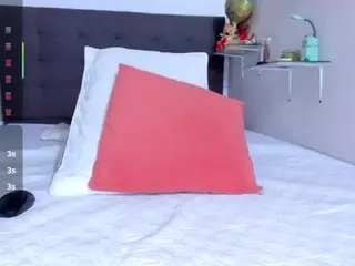 DulcceMaria's Live Sex Cam Show