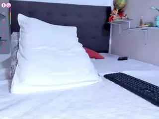 DulcceMaria's Live Sex Cam Show