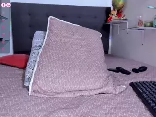 DulcceMaria's Live Sex Cam Show