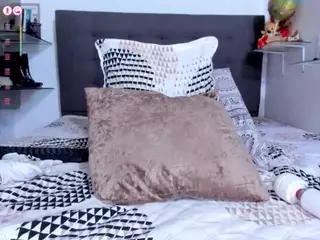 DulcceMaria's Live Sex Cam Show