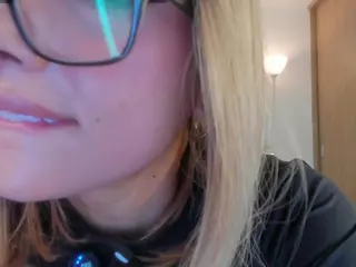 Dani Rouge's Live Sex Cam Show