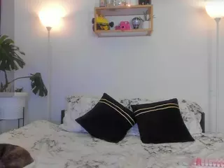 Dani Rouge's Live Sex Cam Show