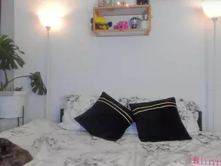 Dani Rouge's Live Sex Cam Show