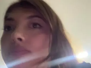Dani Rouge's Live Sex Cam Show