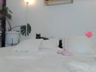 Dani Rouge's Live Sex Cam Show