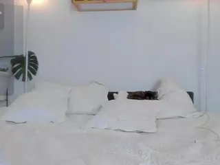 Dani Rouge's Live Sex Cam Show
