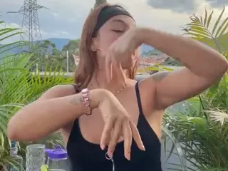 Dani Rouge's Live Sex Cam Show