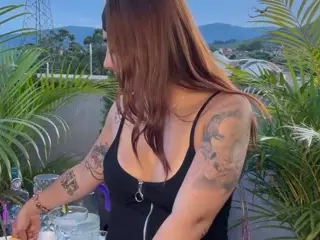 Dani Rouge's Live Sex Cam Show