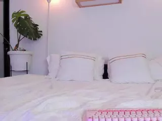 Dani Rouge's Live Sex Cam Show