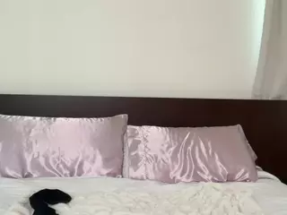 Violet Myers's Live Sex Cam Show