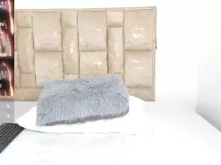 Kitty's Live Sex Cam Show