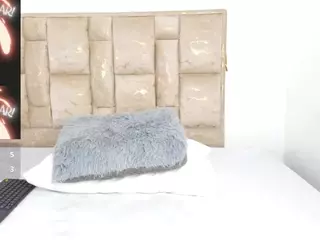Kitty's Live Sex Cam Show
